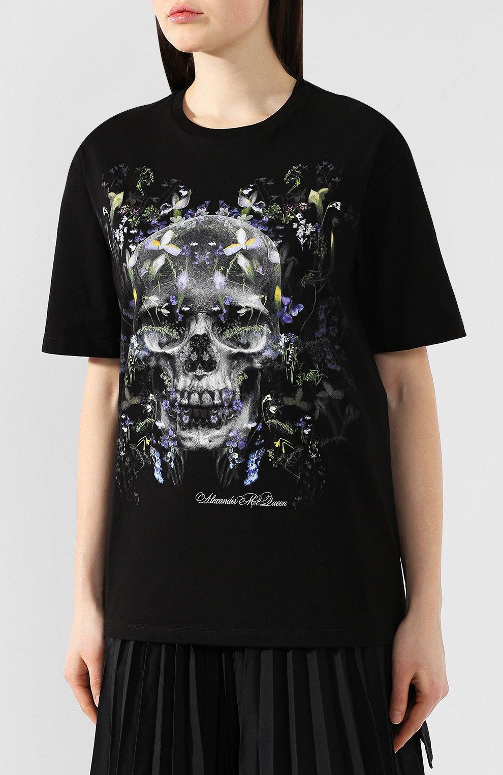 Хлопковая футболка ALEXANDER MCQUEEN черного цвета по цене 29050 руб., арт. 571749/QMZ45, фото 3 Хлопковая футболка ALEXANDER MCQUEEN, арт. 571749/QMZ45, фото 3