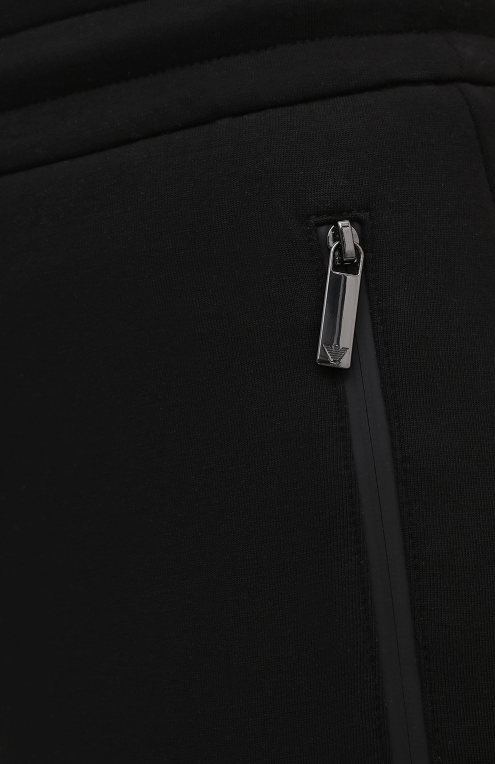 Хлопковые джоггеры EMPORIO ARMANI черного цвета по цене 23150 руб., арт. 6K2P6E/1JHSZ, фото 5 Хлопковые джоггеры EMPORIO ARMANI, арт. 6K2P6E/1JHSZ, фото 5