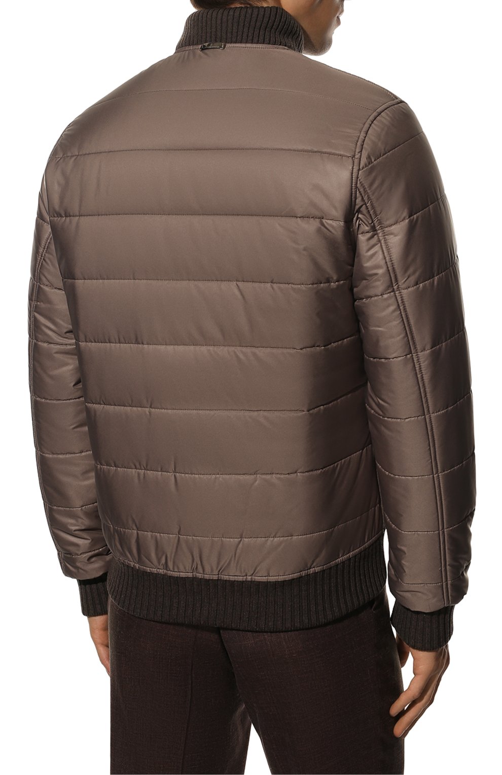 Утепленный бомбер CAPOBIANCO коричневого цвета по цене 99500 руб., арт. 11M159.LBI0., фото 4 Утепленный бомбер CAPOBIANCO, арт. 11M159.LBI0., фото 4