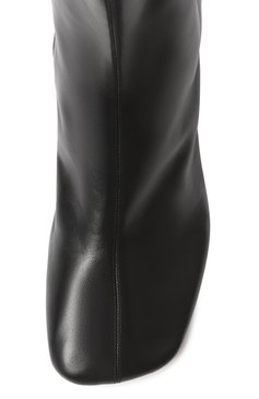 Женские кожаные ботильоны duty free 60 BALENCIAGA черного цвета, арт. 804517/WBCW0 | Фото 6 (Каблук высота: Средний; Материал внутренний: Натуральная кожа; Материал сплава: Проставлено; Материал внешний: Натуральная кожа; Подошва: Плоская; Драгоценные камни: Проставлено; Материал утеплителя: Без утеплителя; Каблук тип: Устойчивый)