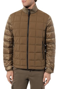 Мужская пуховая куртка BOGNER FIRE+ICE хаки цвета, арт. 34026900 | Фото 3 (Кросс-КТ: Куртка; Рукава: Длинные; Материал внешний: Синтетический материал; Материал сплава: Проставлено; Мужское Кросс-КТ: Куртка-пуховая; Материал подклада: Синтетический материал; Драгоценные камни: Проставлено; Длина (верхняя одежда): Короткие; Материал утеплителя: Пух и перо; Стили: Кэжуэл)