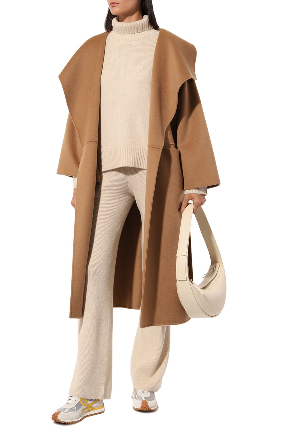 Кашемировый свитер ADDICTED кремового цвета по цене 77800 руб., арт. MK840, фото 2 Кашемировый свитер ADDICTED, арт. MK840, фото 2