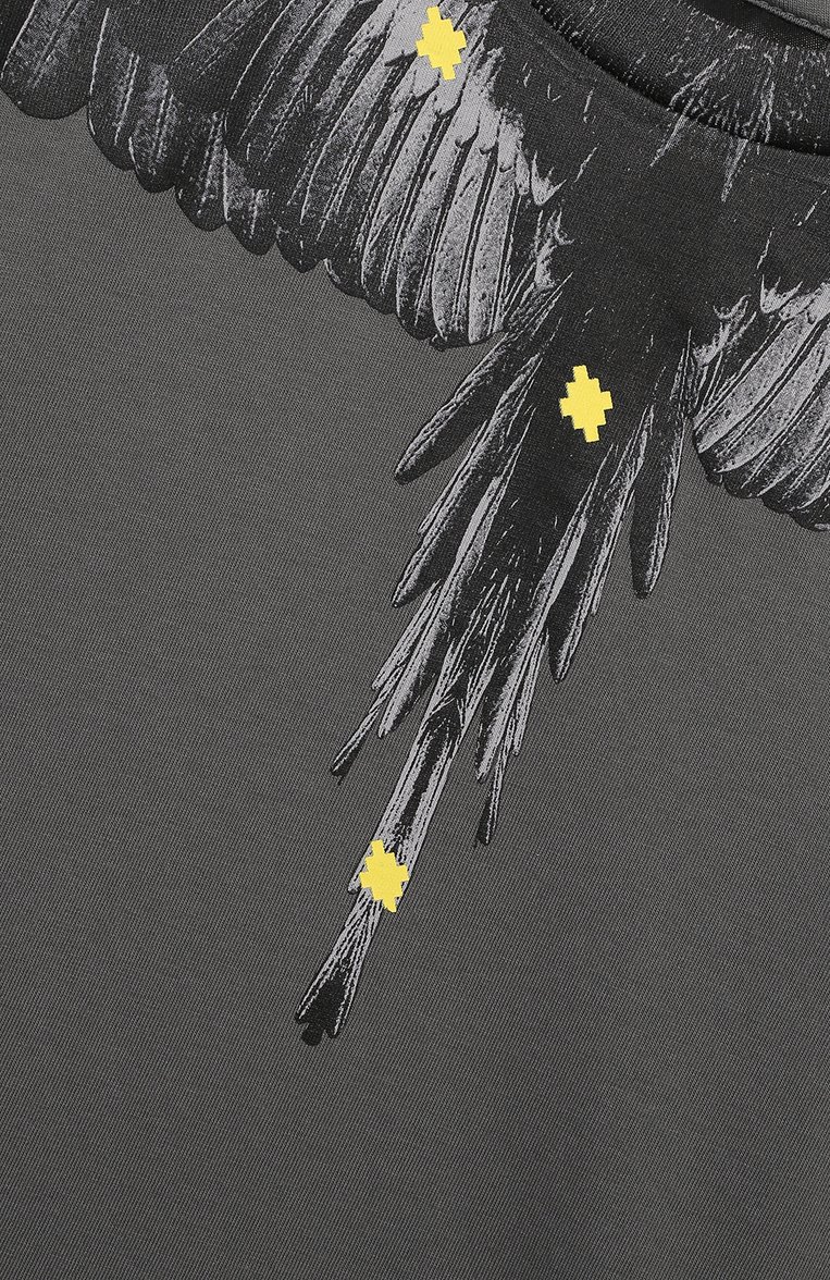Детская хлопковая футболка MARCELO BURLON KIDS OF MILAN темно-серого цвета, арт. 21E/B/MB/1114/0010/2-6Y | Фото 3 (Материал внешний: Хлопок; Рукава: Короткие; Региональные ограничения белый список (Axapta Mercury): RU; Мальчики Кросс-КТ: Футболка-одежда; Материал сплава: Проставлено; Драгоценные камни: Проставлено; Ростовка одежда: 4 года | 104 см, 6 лет | 116 см)