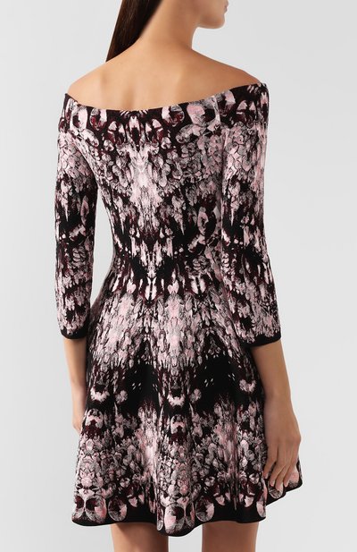 Платье ALEXANDER MCQUEEN розового цвета по цене 288000 руб., арт. 585244/Q1AG0, фото 4 Платье ALEXANDER MCQUEEN, арт. 585244/Q1AG0, фото 4