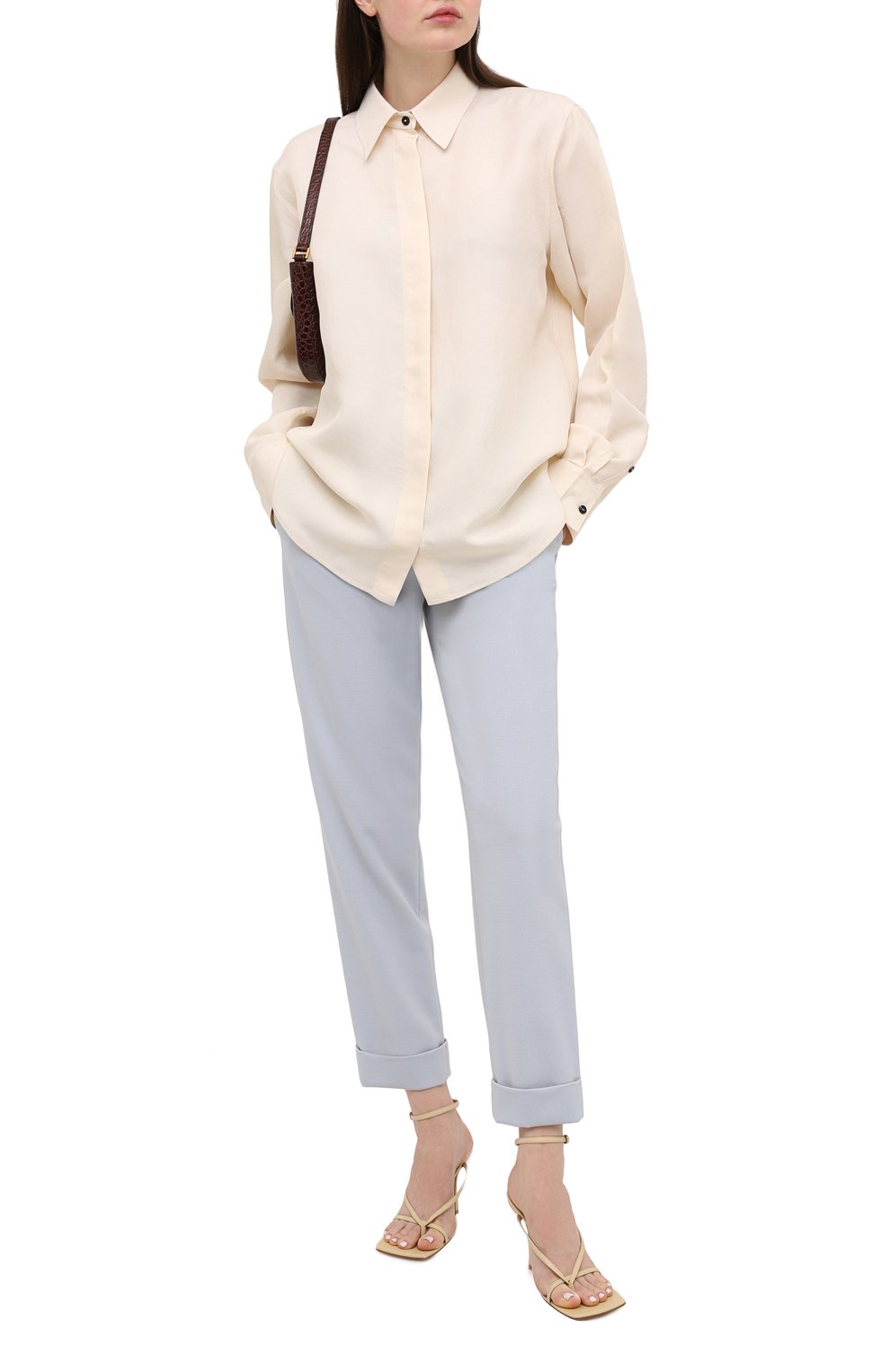 Шерстяные брюки GIORGIO ARMANI голубого цвета по цене 109500 руб., арт. 1SHPP0G5/T01HK, фото 2 Шерстяные брюки GIORGIO ARMANI, арт. 1SHPP0G5/T01HK, фото 2