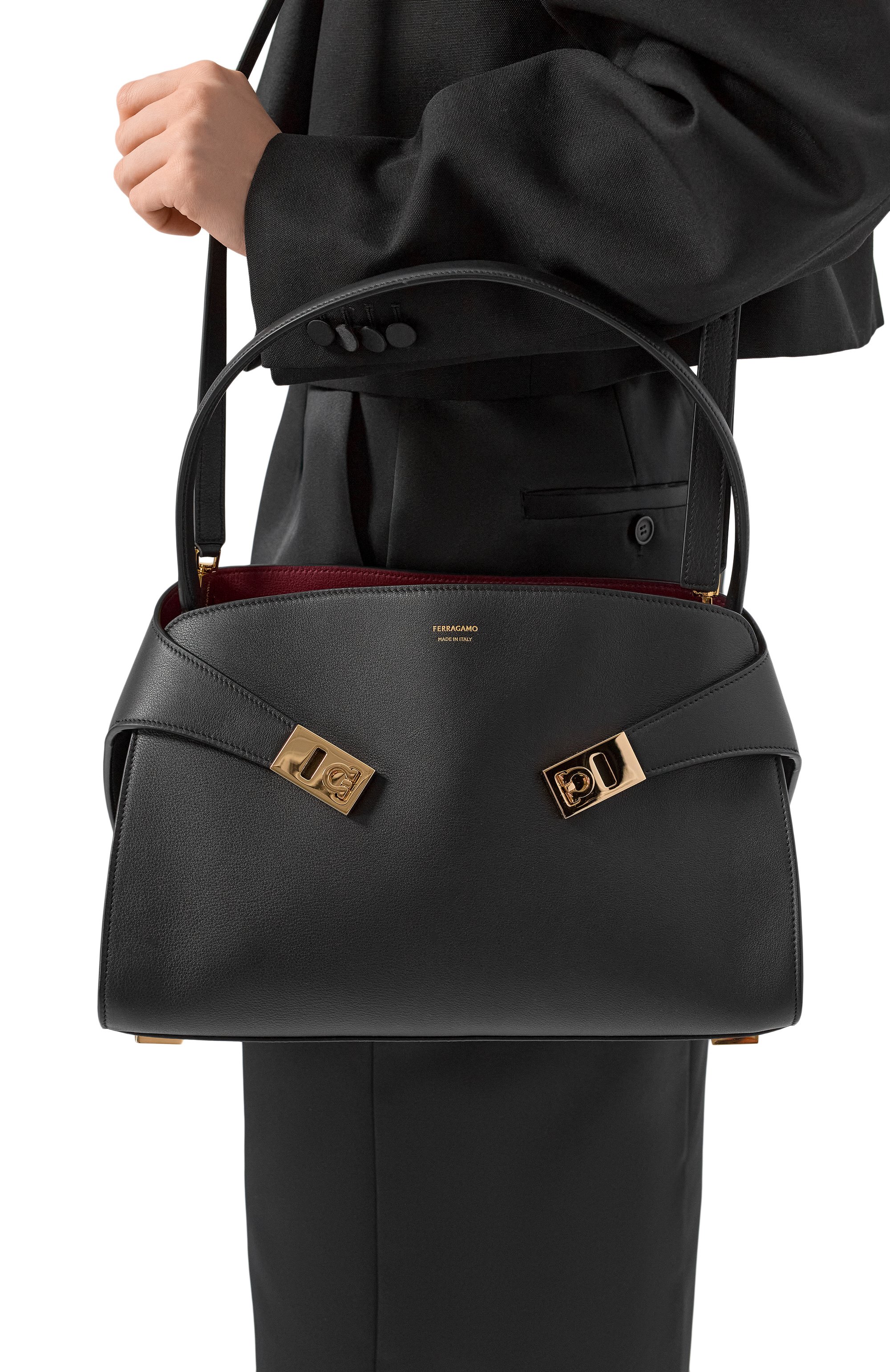 Сумка hug soft medium FERRAGAMO, арт. 219816/787834, фото 2