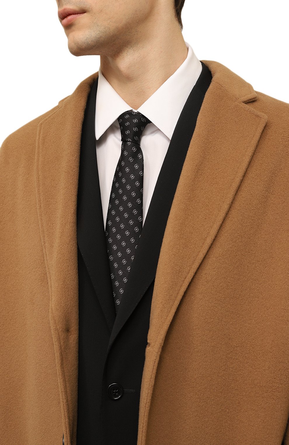 Шелковый галстук GIORGIO ARMANI черного цвета по цене 21500 руб., арт. 360254/3R801, фото 2 Шелковый галстук GIORGIO ARMANI, арт. 360254/3R801, фото 2