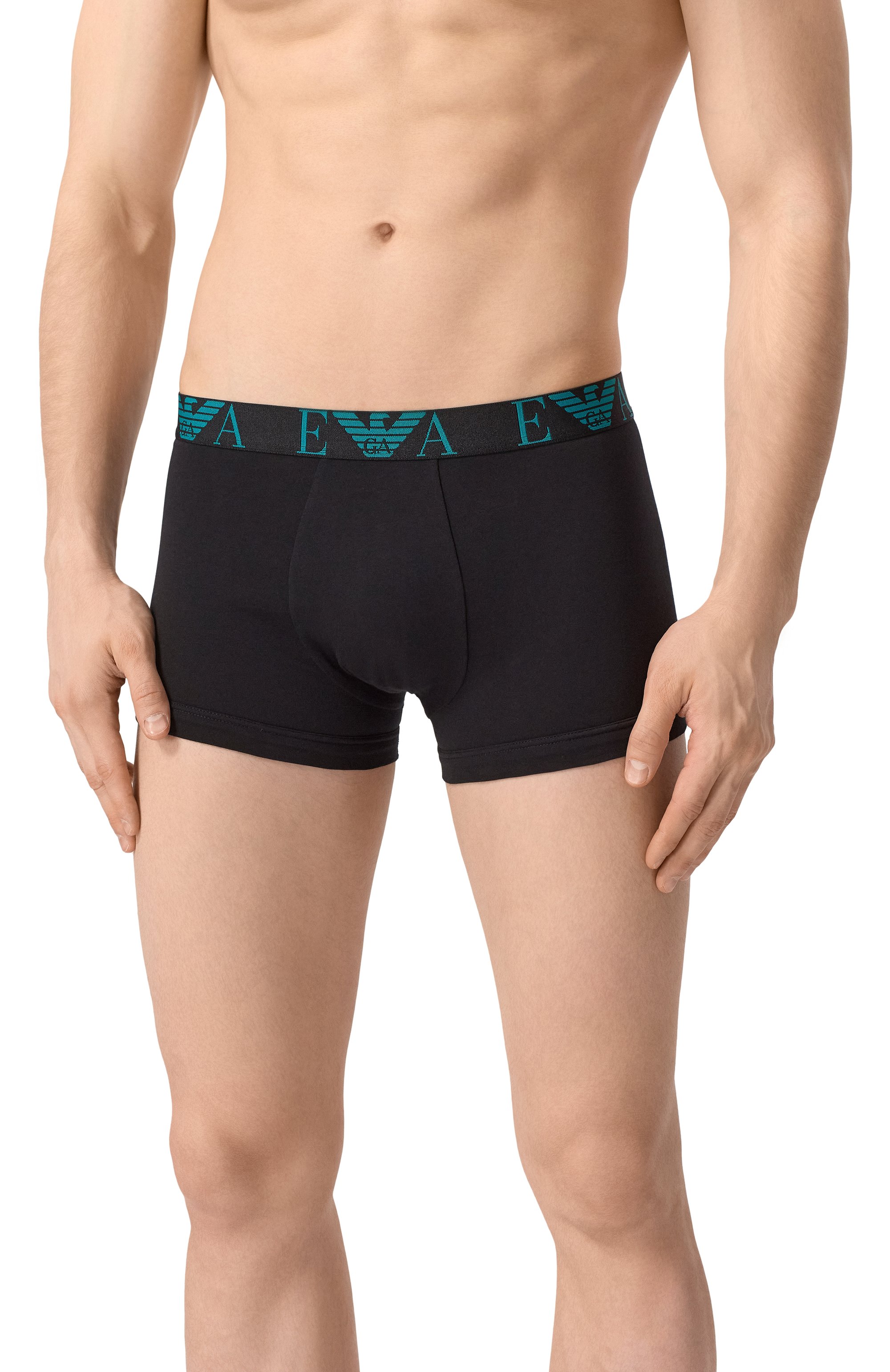 Комплект из трех боксеров EMPORIO ARMANI черного цвета по цене 6740 руб., арт. EM000259/AF10778, фото 6 Комплект из трех боксеров EMPORIO ARMANI, арт. EM000259/AF10778, фото 6