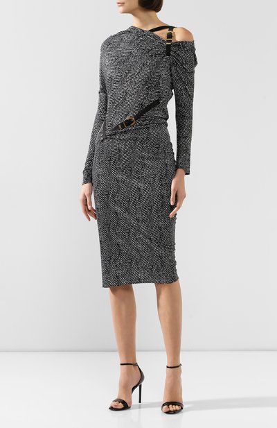 Платье из вискозы VERSACE черно-белого цвета по цене 272000 руб., арт. A84208/A232098, фото 3 Платье из вискозы VERSACE, арт. A84208/A232098, фото 3