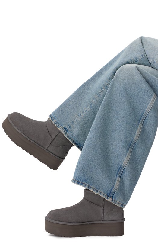 Замшевые угги Classic Ultra Mini Platform UGG 1135092 Серый  1135092 Фото 2