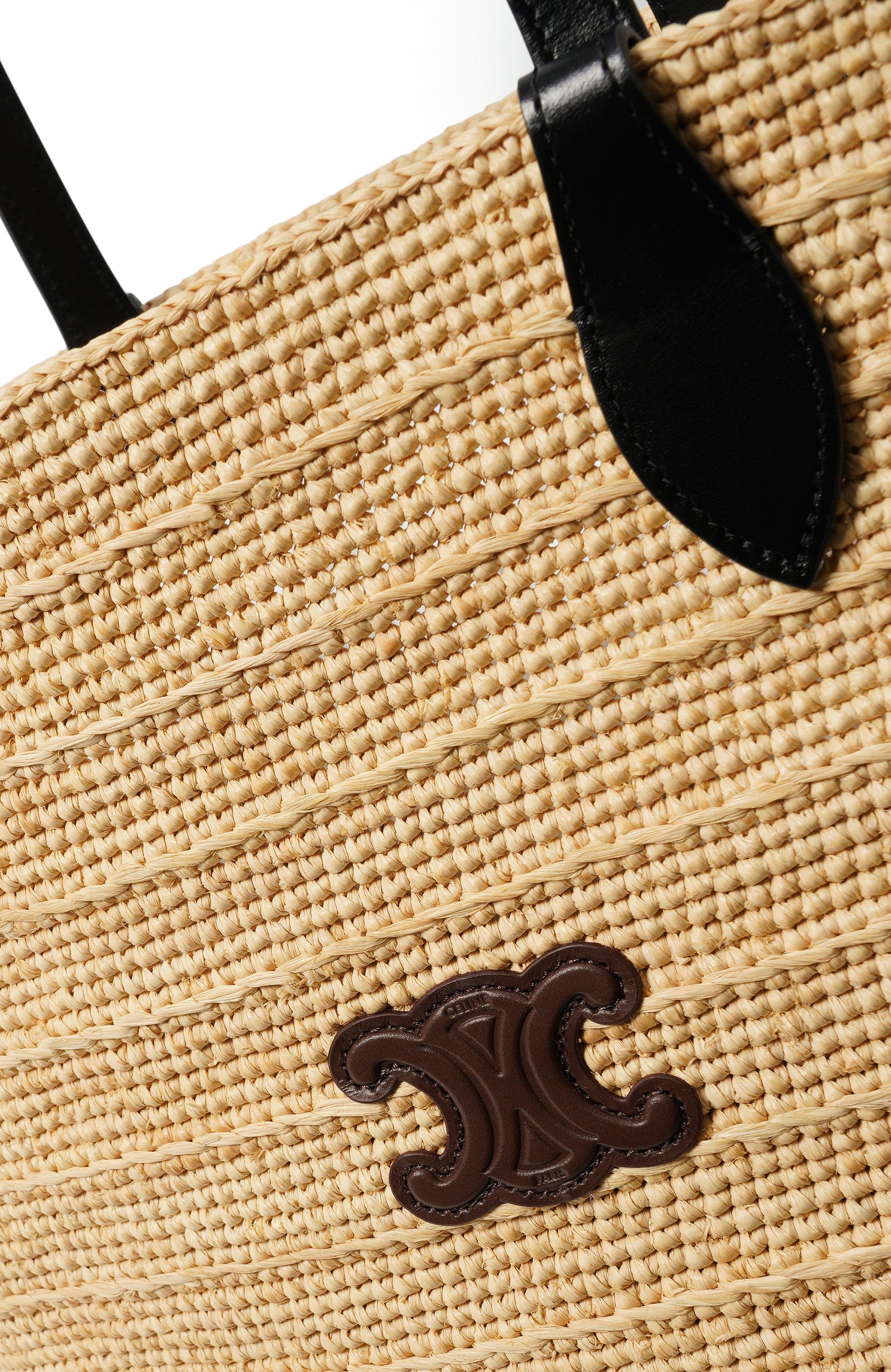Сумка classic panier supple medium CELINE бежевого цвета по цене 267000 руб., арт. L1060/3N58, фото 6 Сумка classic panier supple medium CELINE, арт. L1060/3N58, фото 6