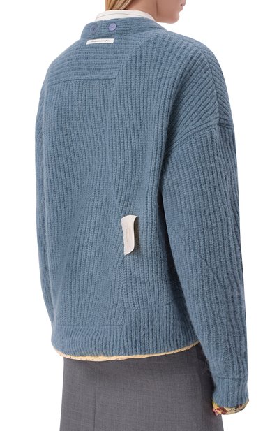 Утепленный кардиган UNDERCOVER голубого цвета по цене 244000 руб., арт. UC2E1902, фото 4 Утепленный кардиган UNDERCOVER, арт. UC2E1902, фото 4