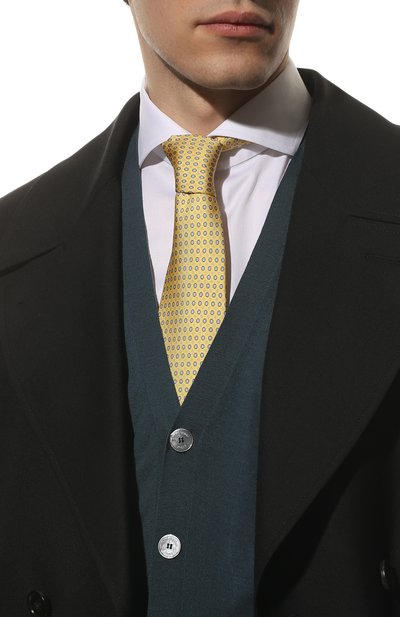 Шелковый галстук CORNELIANI желтого цвета по цене 20750 руб., арт. 89U390-2120321/00, фото 2 Шелковый галстук CORNELIANI, арт. 89U390-2120321/00, фото 2