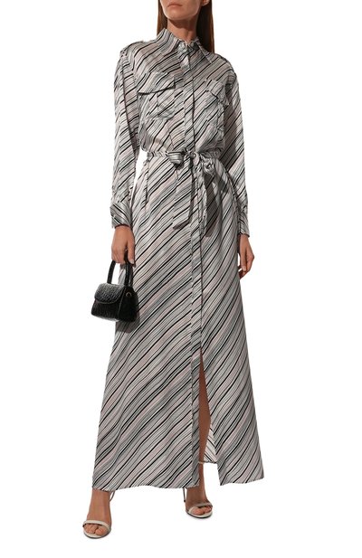 Атласное платье KITON черно-белого цвета по цене 111000 руб., арт. D47321K0991A, фото 2 Атласное платье KITON, арт. D47321K0991A, фото 2