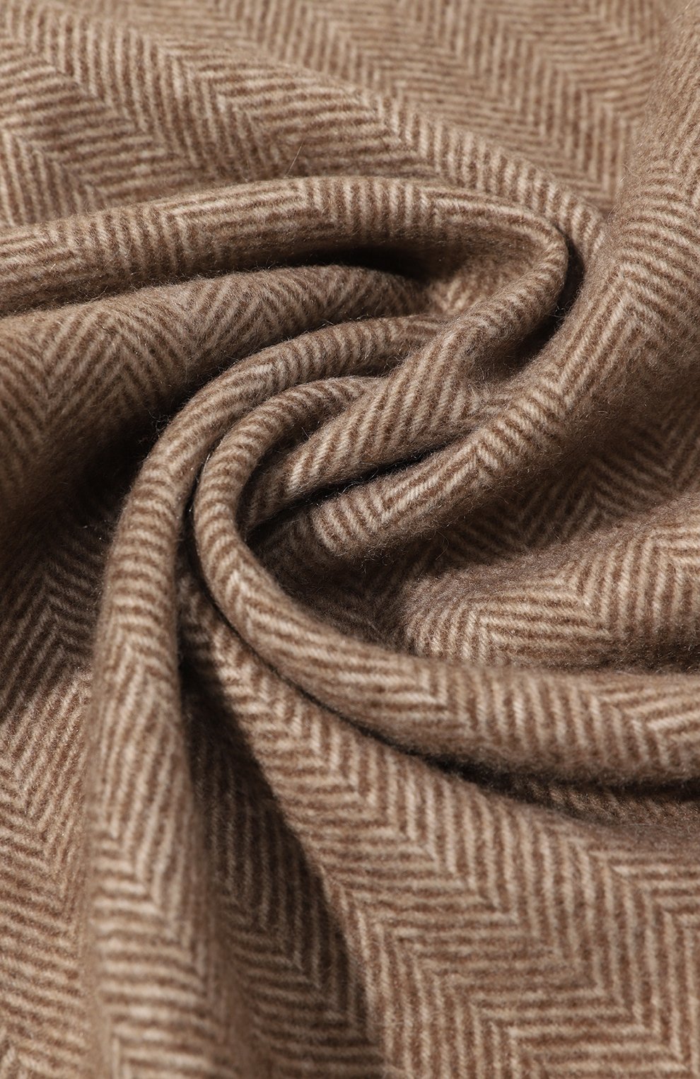 Кашемировый шарф VAN LAACK темно-бежевого цвета по цене 29100 руб., арт. SVEN/Z10434, фото 3 Кашемировый шарф VAN LAACK, арт. SVEN/Z10434, фото 3