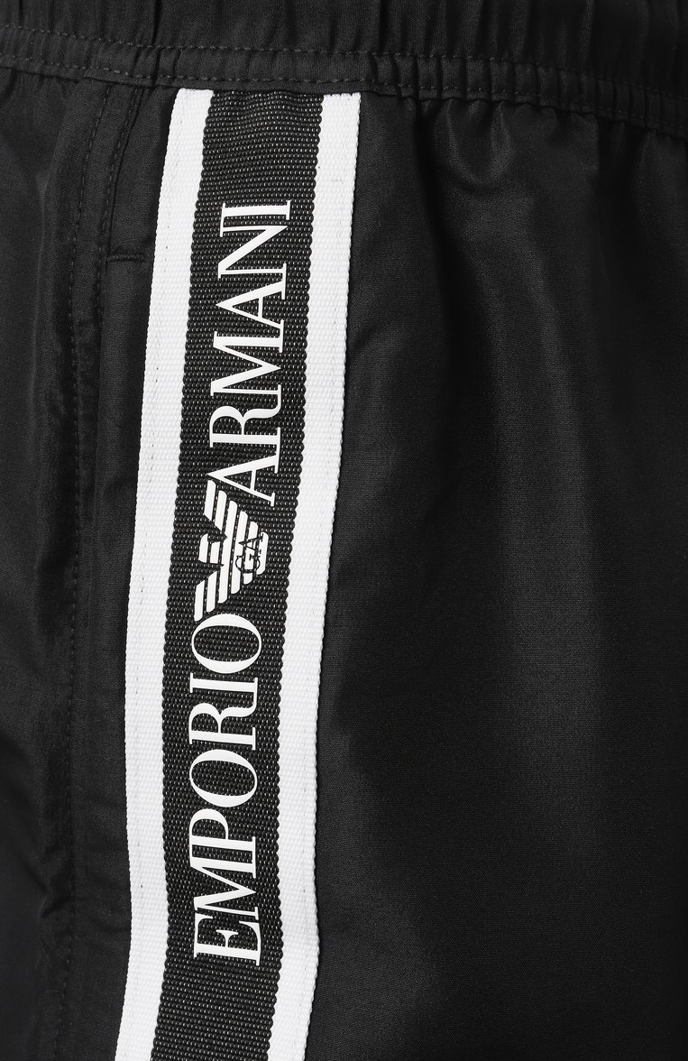 Мужские плавки-шорты EMPORIO ARMANI черного цвета, арт. EM000583/AF12333 | Фото 4 (Нос: Не проставлено; Мужское Кросс-КТ: плавки-шорты; Принт: Без принта; Материал внешний: Синтетический материал)