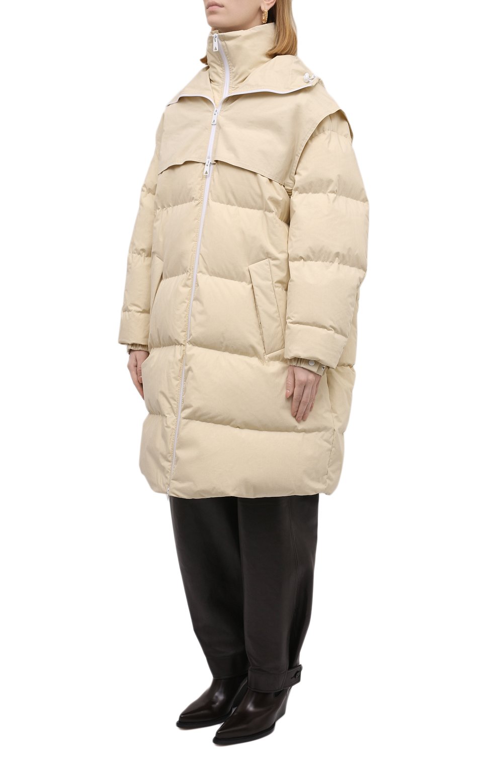 Хлопковый пуховик BOTTEGA VENETA кремового цвета по цене 331000 руб., арт. 669353/VKH50, фото 3 Хлопковый пуховик BOTTEGA VENETA, арт. 669353/VKH50, фото 3