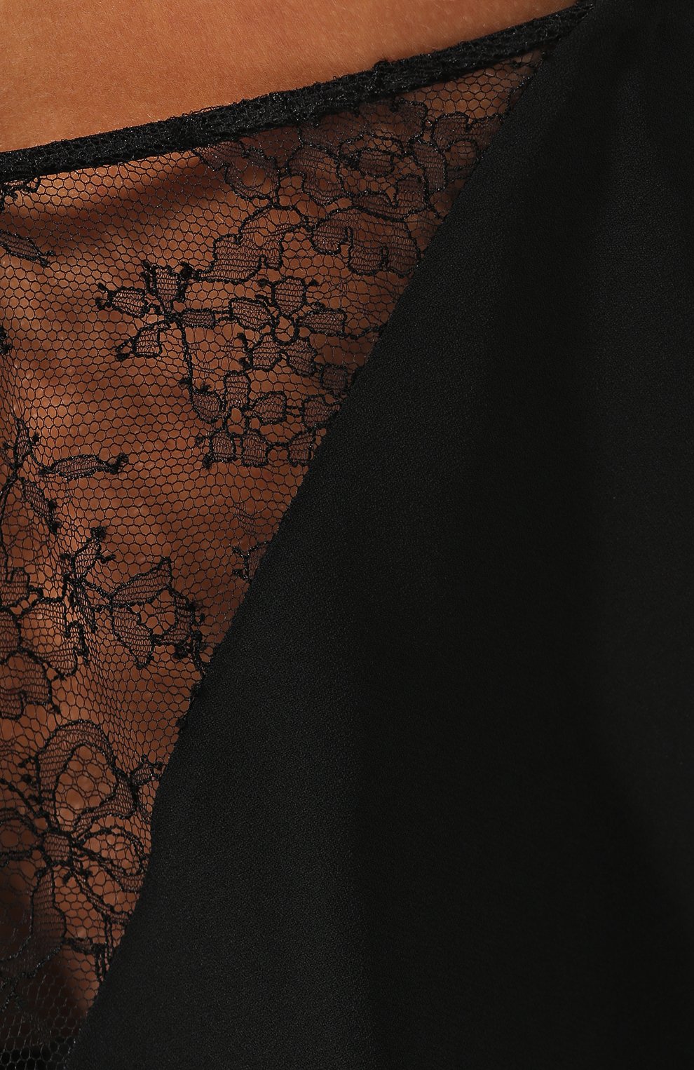 Топ GIVENCHY черного цвета по цене 84800 руб., арт. BW60JP11KH, фото 5 Топ GIVENCHY, арт. BW60JP11KH, фото 5