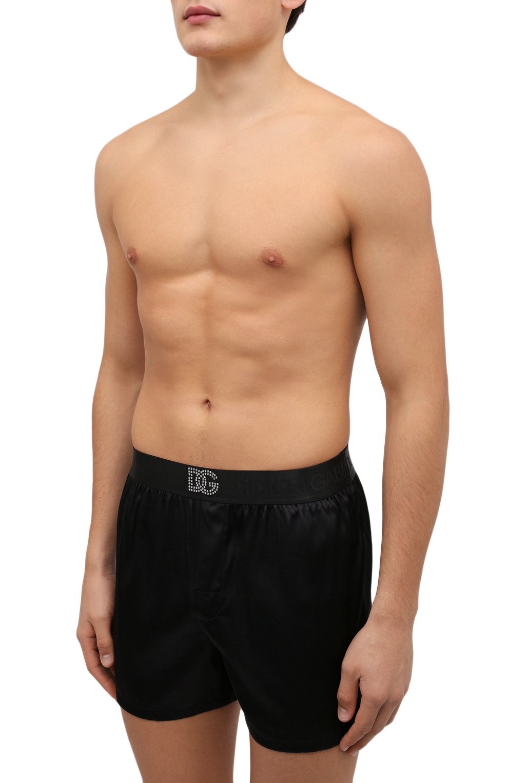 Комплект из боксеров и маски для сна DOLCE & GABBANA черного цвета по цене 57600 руб., арт. M1A03T/FUAD8, фото 2 Комплект из боксеров и маски для сна DOLCE & GABBANA, арт. M1A03T/FUAD8, фото 2