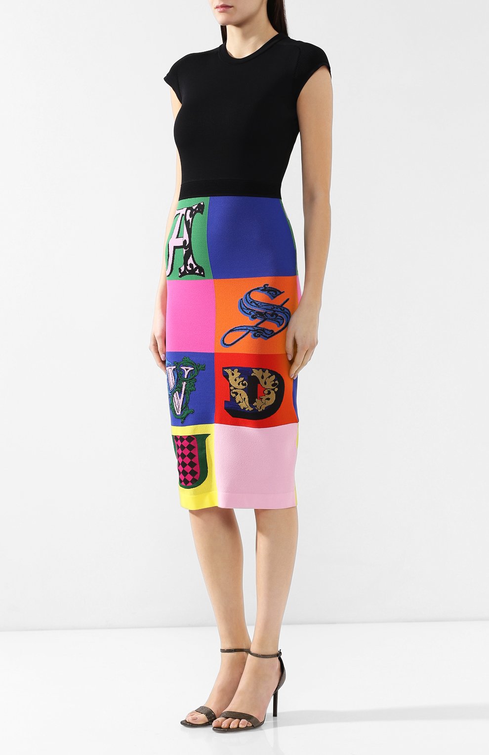 Платье из вискозы VERSACE разноцветного цвета по цене 254000 руб., арт. A81768/A228458, фото 3 Платье из вискозы VERSACE, арт. A81768/A228458, фото 3