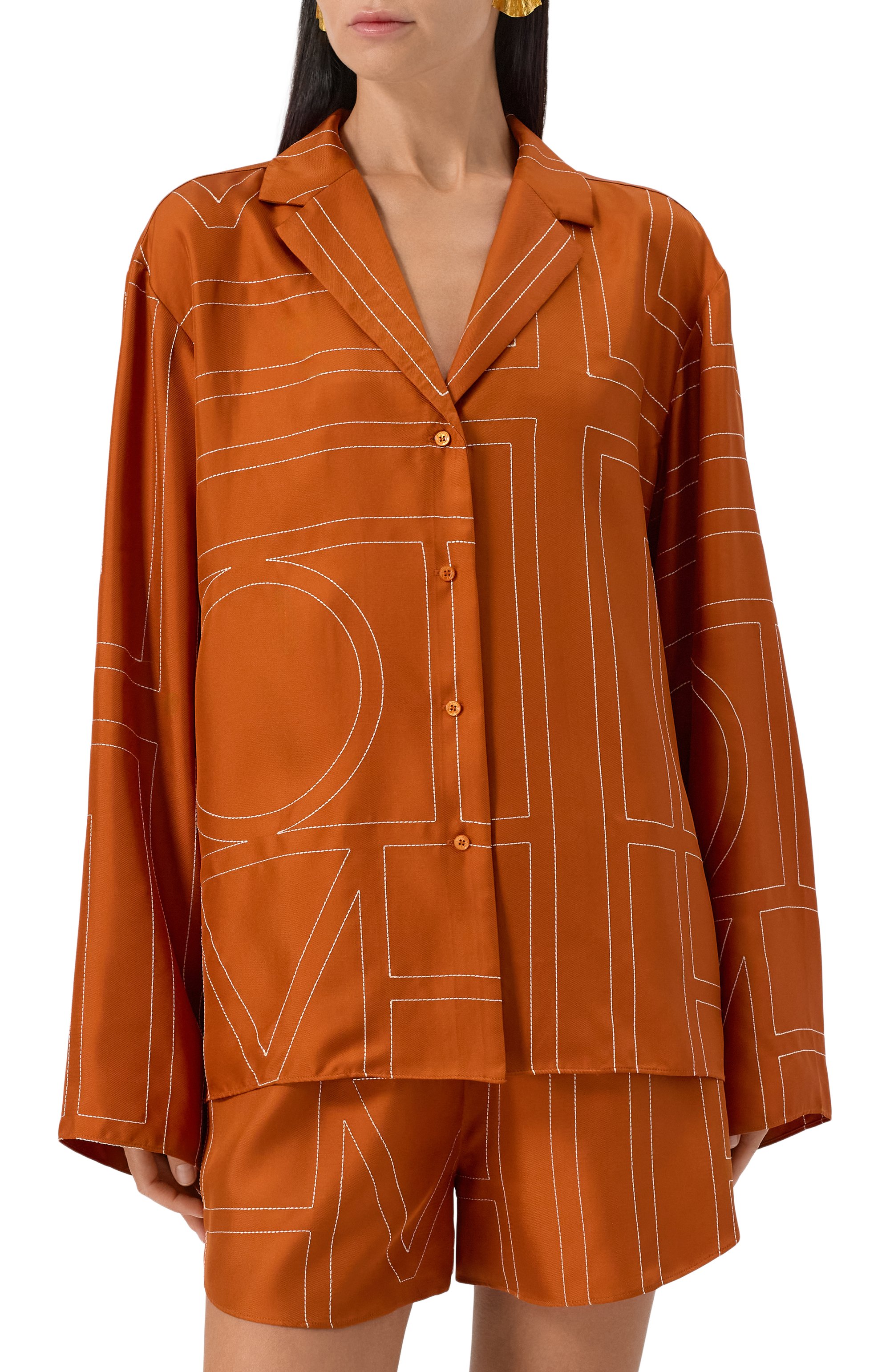 Шелковая рубашка TOTEME оранжевого цвета по цене 89950 руб., арт. 241-WRT976-FB0089, фото 3 Шелковая рубашка TOTEME, арт. 241-WRT976-FB0089, фото 3