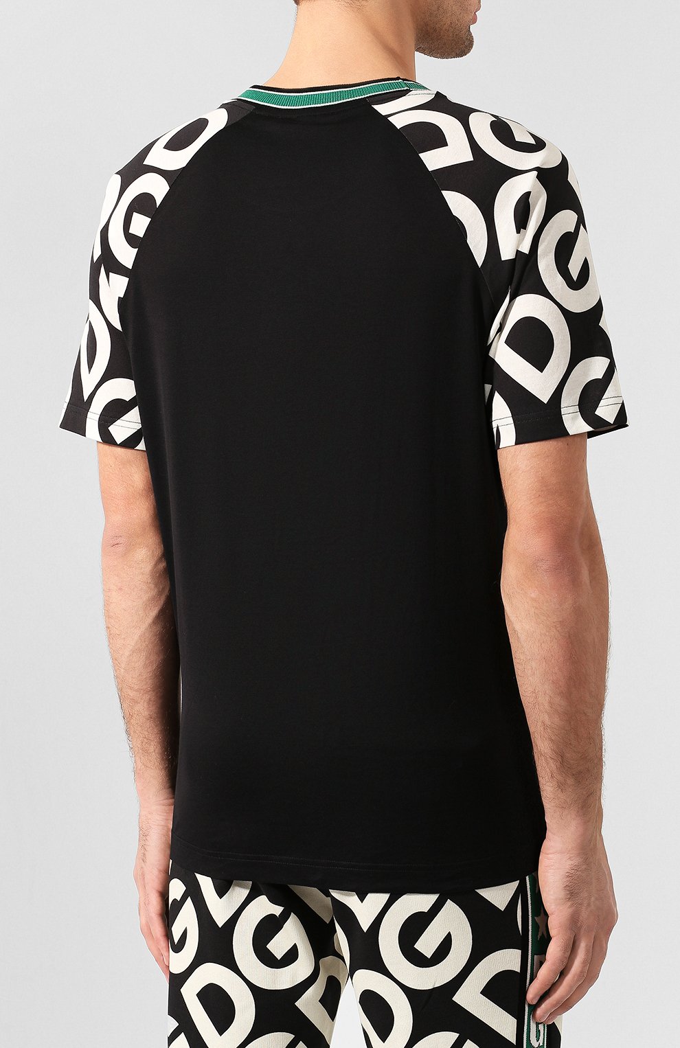 Хлопковая футболка DOLCE & GABBANA черного цвета по цене 61950 руб., арт. G8KQ6Z/G7T0Q, фото 4 Хлопковая футболка DOLCE & GABBANA, арт. G8KQ6Z/G7T0Q, фото 4