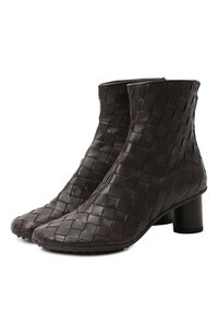 Темно-коричневый