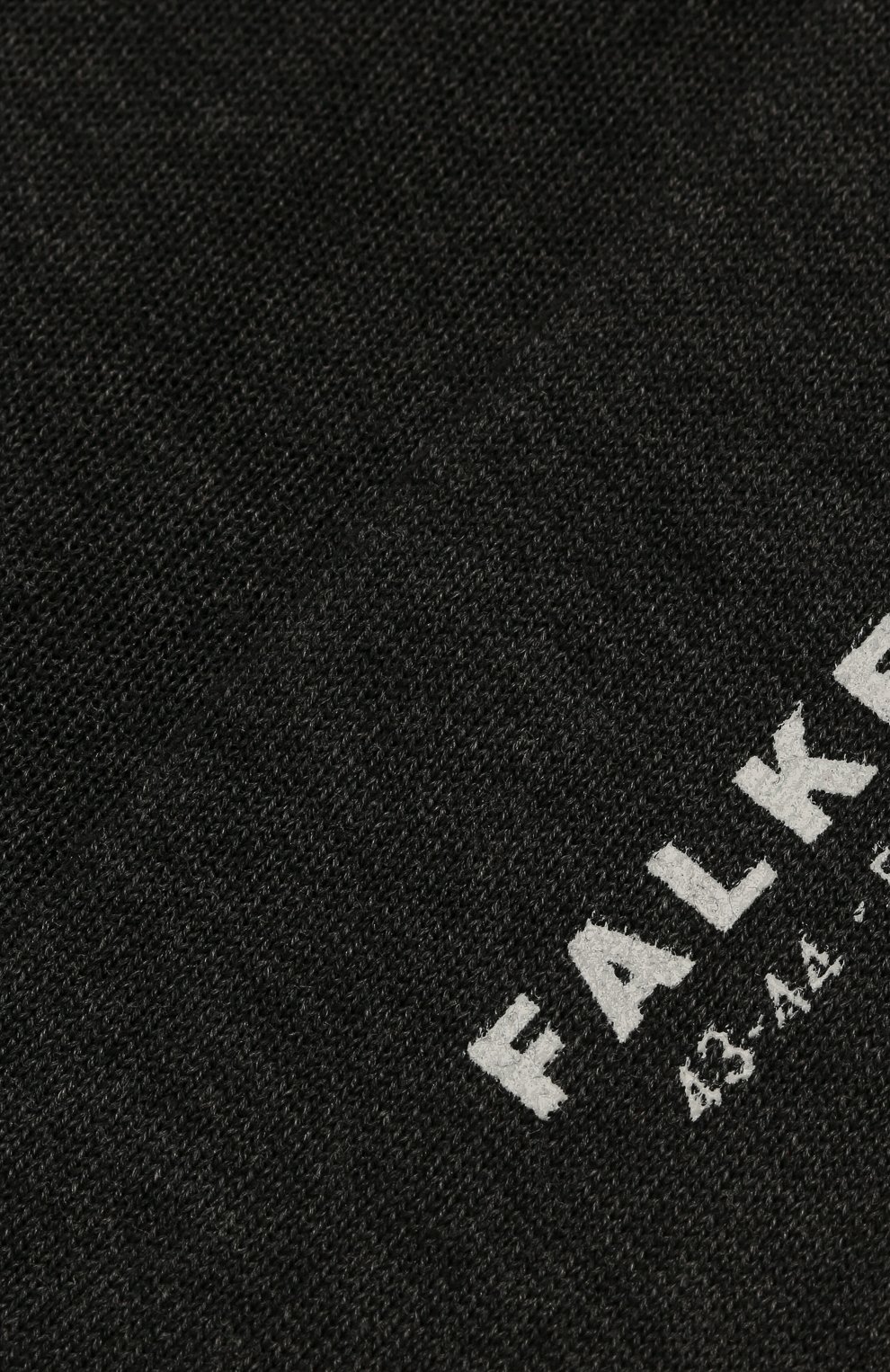 Хлопковые носки FALKE темно-серого цвета по цене 4810 руб., арт. 14651, фото 2 Хлопковые носки FALKE, арт. 14651, фото 2