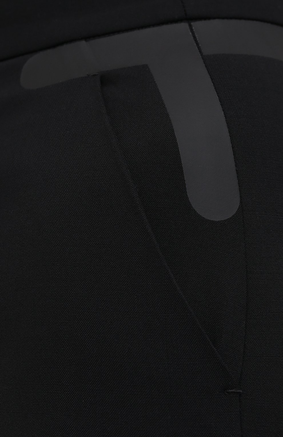 Шерстяная юбка DSQUARED2 черного цвета по цене 49950 руб., арт. S75MA0783/S40320, фото 5 Шерстяная юбка DSQUARED2, арт. S75MA0783/S40320, фото 5