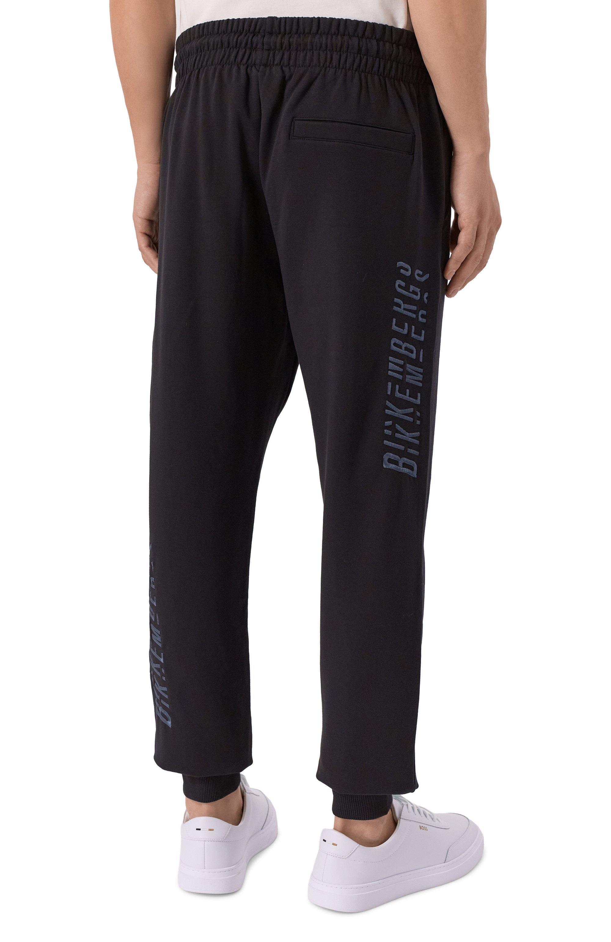 Хлопковый спортивный костюм DIRK BIKKEMBERGS черного цвета по цене 28750 руб., арт. BMF1337, фото 5 Хлопковый спортивный костюм DIRK BIKKEMBERGS, арт. BMF1337, фото 5