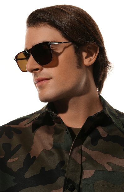 Солнцезащитные очки BRIONI коричневого цвета по цене 27450 руб., арт. 0DE700/P3ZAC, фото 2 Солнцезащитные очки BRIONI, арт. 0DE700/P3ZAC, фото 2