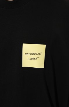 Мужского хлопковая футболка VETEMENTS черного цвета, арт. UE54TR290B | Фото 9 (Региональные ограничения белый список (Axapta Mercury): Не проставлено; Принт: С принтом; Нос: Не проставлено; Материал внешний: Хлопок; Стили: Спорт-шик; Женское Кросс-КТ: Футболка-одежда)