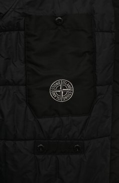 Мужская куртка STONE ISLAND черного цвета, арт. 791542819 | Фото 6 (Рукава: Длинные; Материал внешний: Синтетический материал; Материал сплава: Проставлено; Драгоценные камни: Проставлено; Длина (верхняя одежда): Короткие; Кросс-КТ: Ветровка; Стили: Кэжуэл)