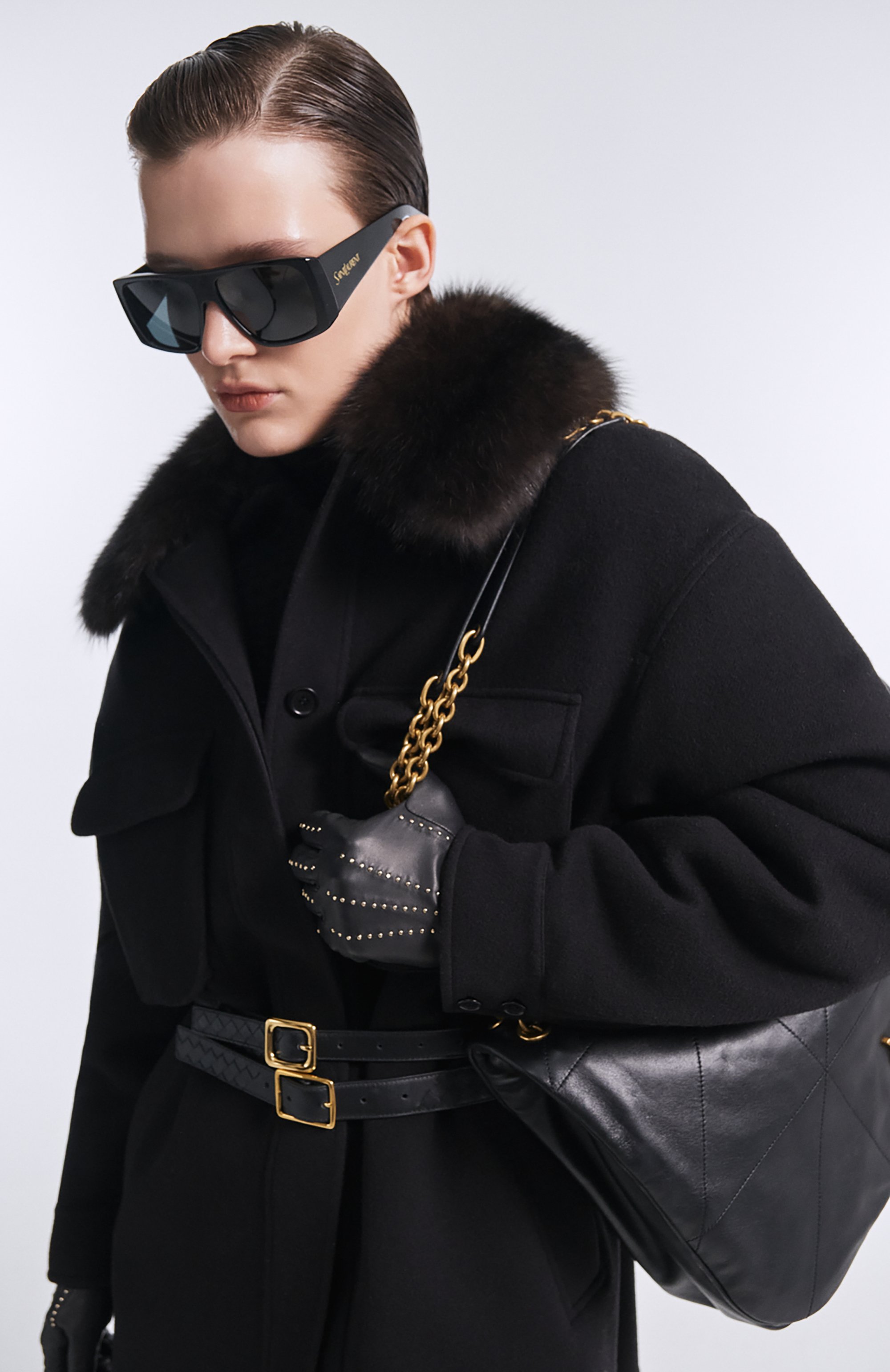 Сумка jamie 4.3 large SAINT LAURENT черного цвета по цене 571000 руб., арт. 805859/AAB32, фото 7 Сумка jamie 4.3 large SAINT LAURENT, арт. 805859/AAB32, фото 7