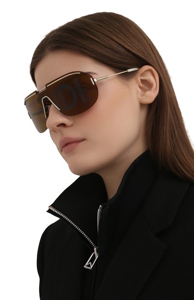 Солнцезащитные очки FENDI коричневого цвета по цене 38000 руб., арт. M0098 3YG, фото 2 Солнцезащитные очки FENDI, арт. M0098 3YG, фото 2