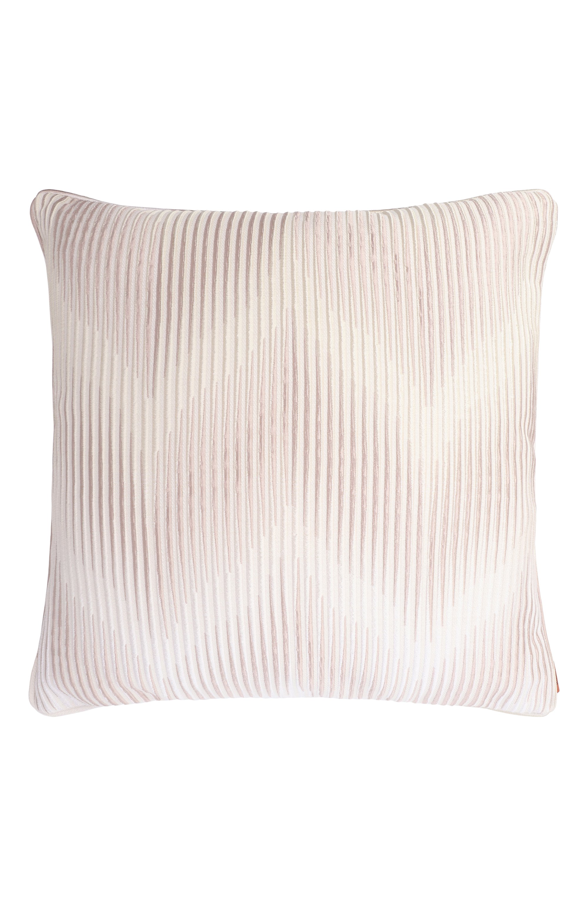 Декоративная подушка MISSONIHOME кремового цвета по цене 49950 руб., арт. 1A4CU00708/211, фото 2 Декоративная подушка MISSONIHOME, арт. 1A4CU00708/211, фото 2