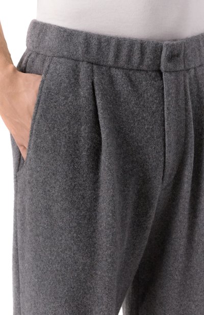 Брюки из кашемира и шерсти GIORGIO ARMANI темно-серого цвета по цене 297500 руб., арт. GM002593/TE12430, фото 5 Брюки из кашемира и шерсти GIORGIO ARMANI, арт. GM002593/TE12430, фото 5
