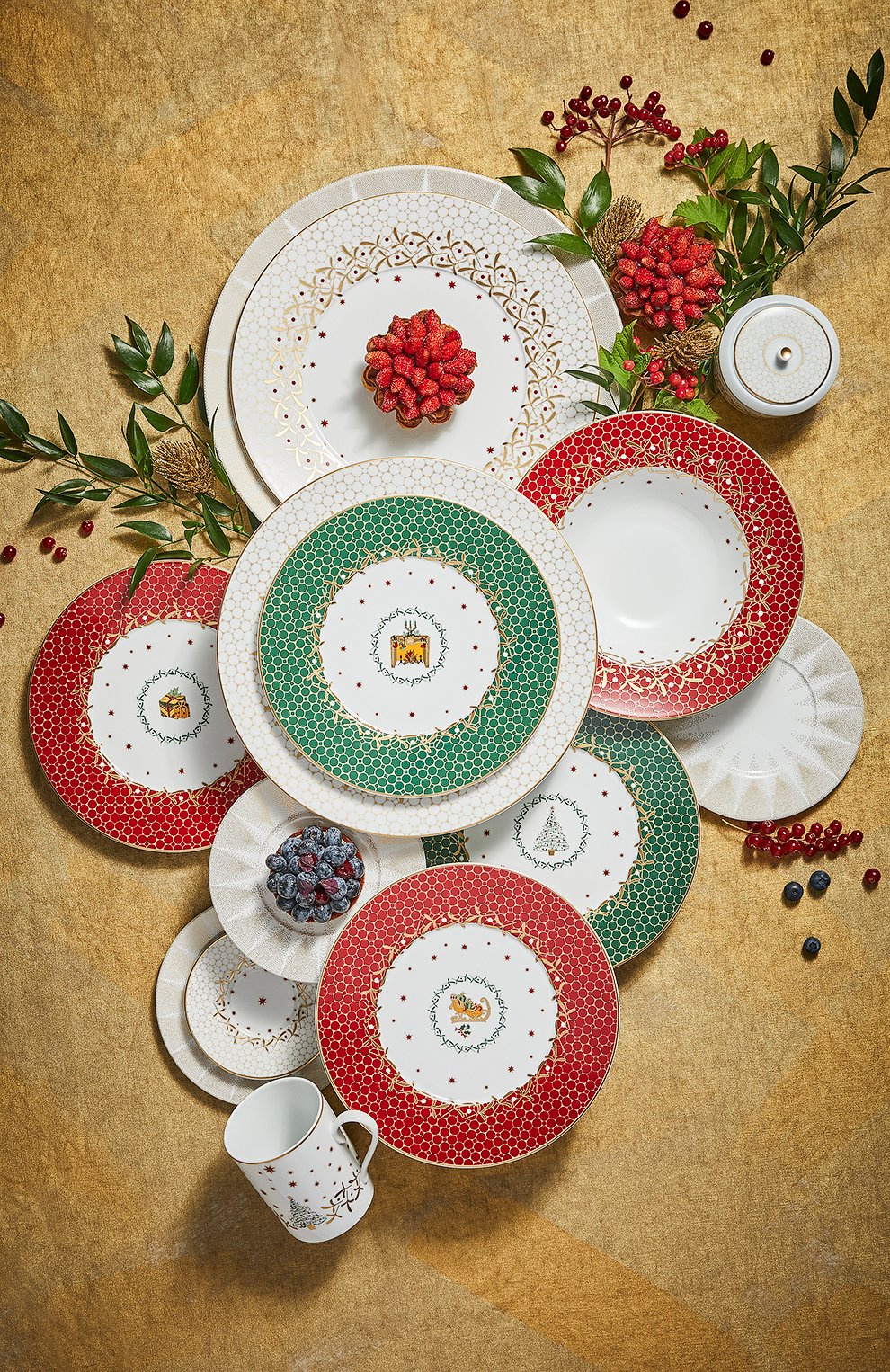 Тарелка суповая noel rouge BERNARDAUD, арт. 1918/21896, фото 2