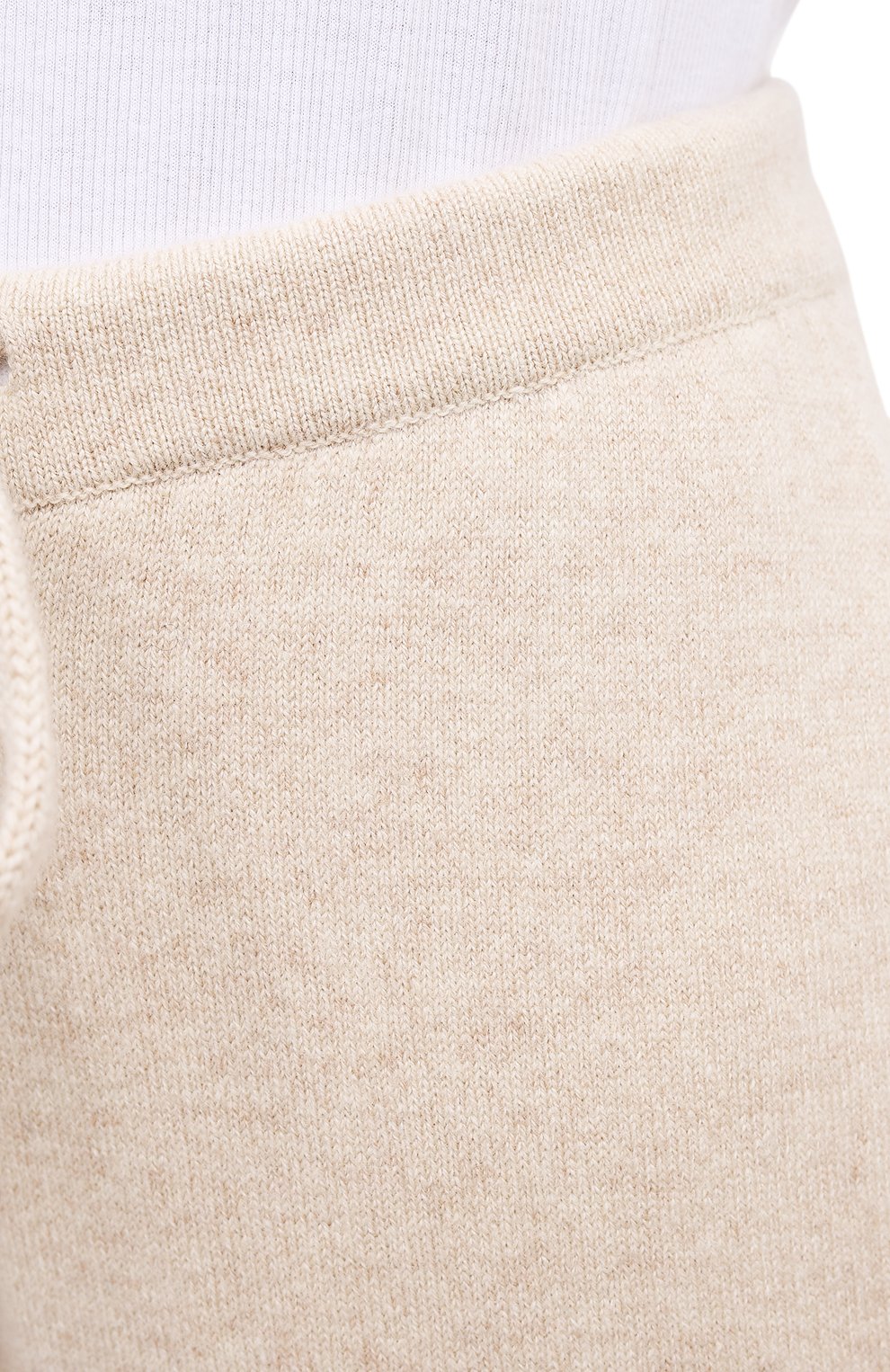 Кашемировые брюки EXTREME CASHMERE бежевого цвета по цене 82350 руб., арт. 142/RUN, фото 5 Кашемировые брюки EXTREME CASHMERE, арт. 142/RUN, фото 5
