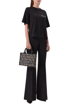 Женская хлопковая футболка BALMAIN черного цвета, арт. CF1EG085/BC68 | Фото 2 (Рукава: Короткие; Длина (для топов): Стандартные; Материал внешний: Хлопок; Принт: �Без принта; Стили: Кэжуэл)