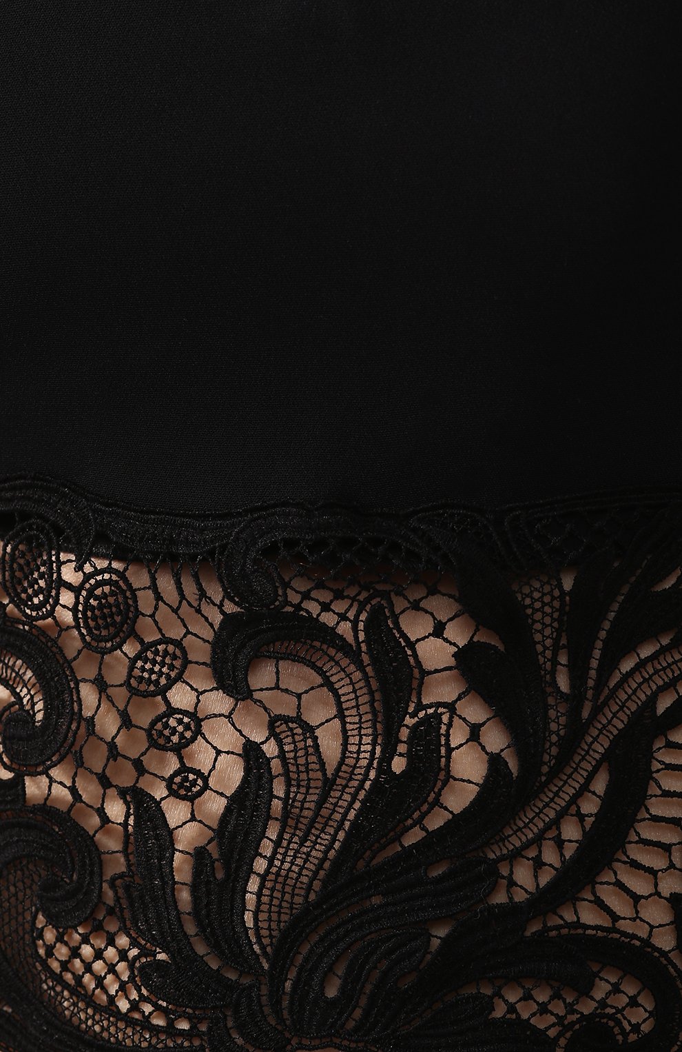 Кроп-топ VERSACE черного цвета по цене 157500 руб., арт. A82206/A228101, фото 5 Кроп-топ VERSACE, арт. A82206/A228101, фото 5