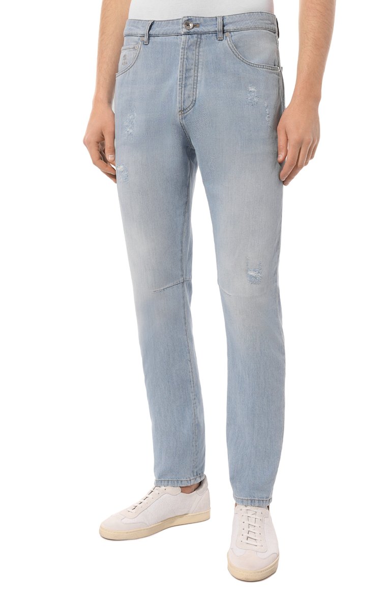Мужские джинсы leisure fit BRUNELLO CUCINELLI голубого цвета, арт. M0Z37B2279 | Фото 3 (Материал внешний: Хлопок, Деним; Длина (брюки, джинсы): Стандартные; Кросс-КТ: Деним; Детали: Потертости, Делаве; Силуэт М (брюки): Прямые; Стили: Повседневный, Streetwear; Автоматизация состава: Проставлено; Автоматизация ТО: Проставлено)
