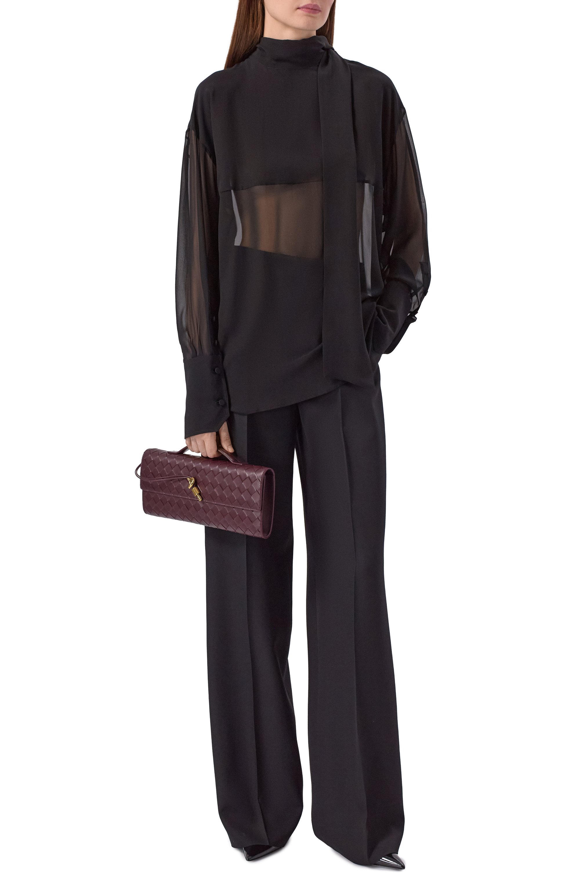 Клатч andiamo BOTTEGA VENETA темно-бордового цвета по цене 363000 руб., арт. 741511/VCPP3, фото 7 Клатч andiamo BOTTEGA VENETA, арт. 741511/VCPP3, фото 7