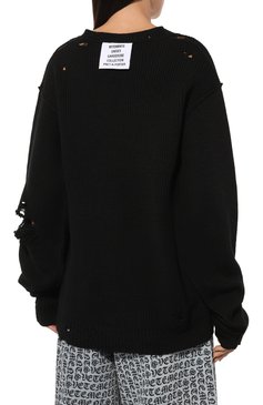 Мужского шерстяной свитер VETEMENTS черного цвета, арт. UA65KB340B/2900 KNIT | Фото 4 (Материал внешний: Шерсть; Женское Кросс-КТ: Свитер-одежда; Нос: Не проставлено; Стили: Гранж; Мужское Кросс-КТ: Свитер-одежда; Региональные ограничения белый список (Axapta Mercury): Не проставлено)