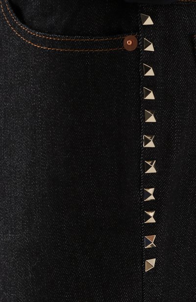 Джинсы прямого кроя с контрастной прострочкой и декоративными шипами VALENTINO, арт. MB3DD03L/2HN, фото 5