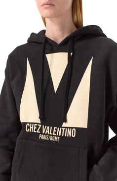 Женский хлопковое худи VALENTINO черного цвета, арт. 6B3MF24I960 | Фото 5 (Материал внешний: Хлопок; Длина (для топов): Стандартные; Драгоценные камни: Проставлено; Материал сплава: Проставлено; Рукава: Длинные; Женское Кросс-КТ: Худи-одежда; Стили: Спорт-шик)