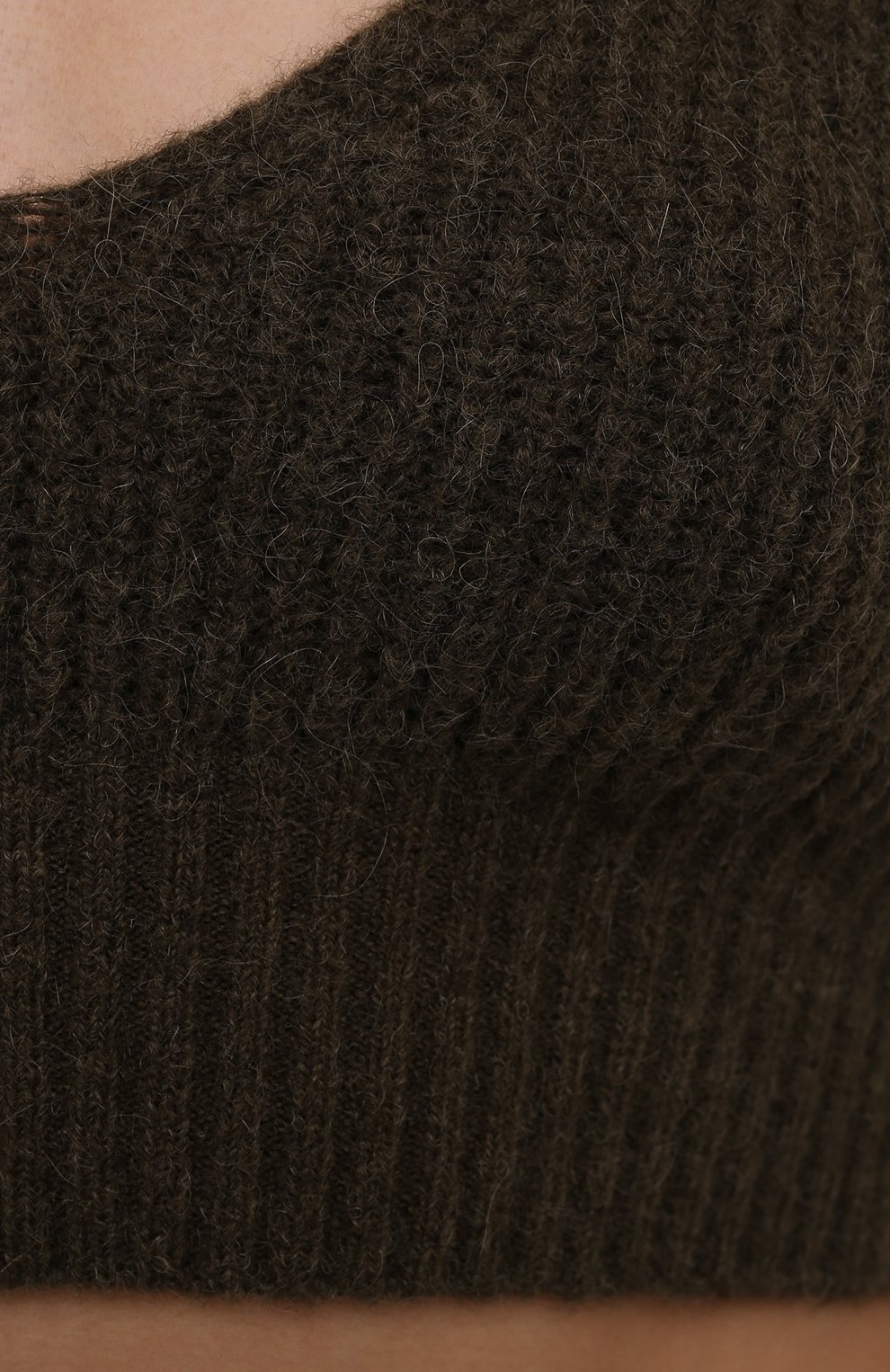 Топ DOROTHEE SCHUMACHER хаки цвета по цене 29950 руб., арт. 414103/C0ZY SILH0UETTES, фото 5 Топ DOROTHEE SCHUMACHER, арт. 414103/C0ZY SILH0UETTES, фото 5
