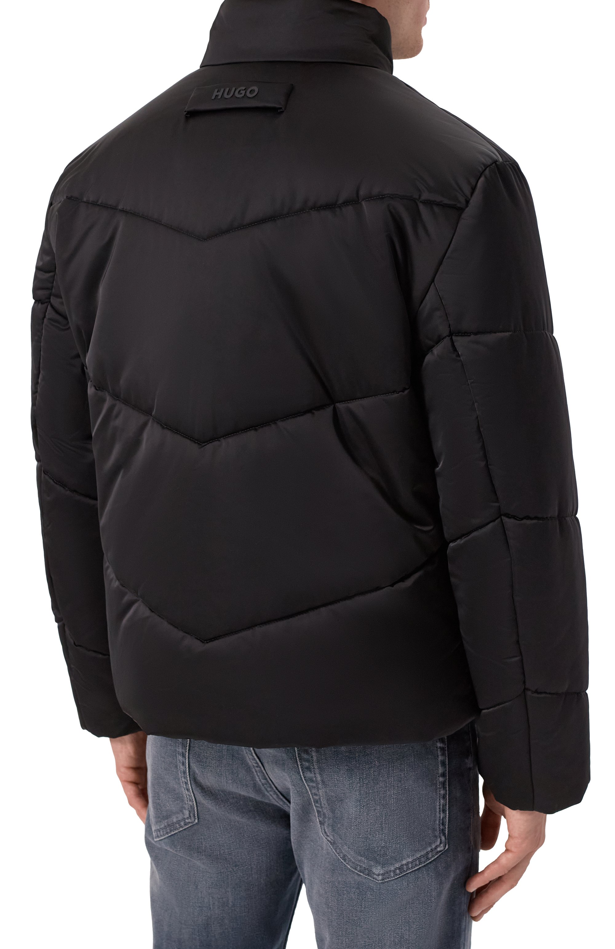 Пуховик HUGO черного цвета по цене 30950 руб., арт. 50541590, фото 4 Пуховик HUGO, арт. 50541590, фото 4