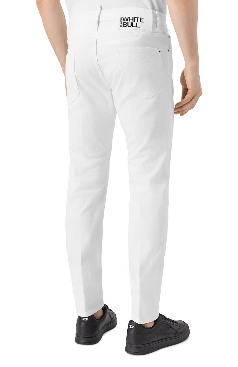 Мужские джинсы cool guy DSQUARED2 белого цвета, арт. S74LB1492/S39781 | Фото 4 (Длина (брюки, джинсы): Стандартные; Материал внешний: Хлопок, Деним; Кросс-КТ: Деним; Стили: Повседневный; Силуэт М (брюки): Узкие; Автоматизация ТО: Проставлено; Автоматизация состава: Проставлено; Детали: Без декора)