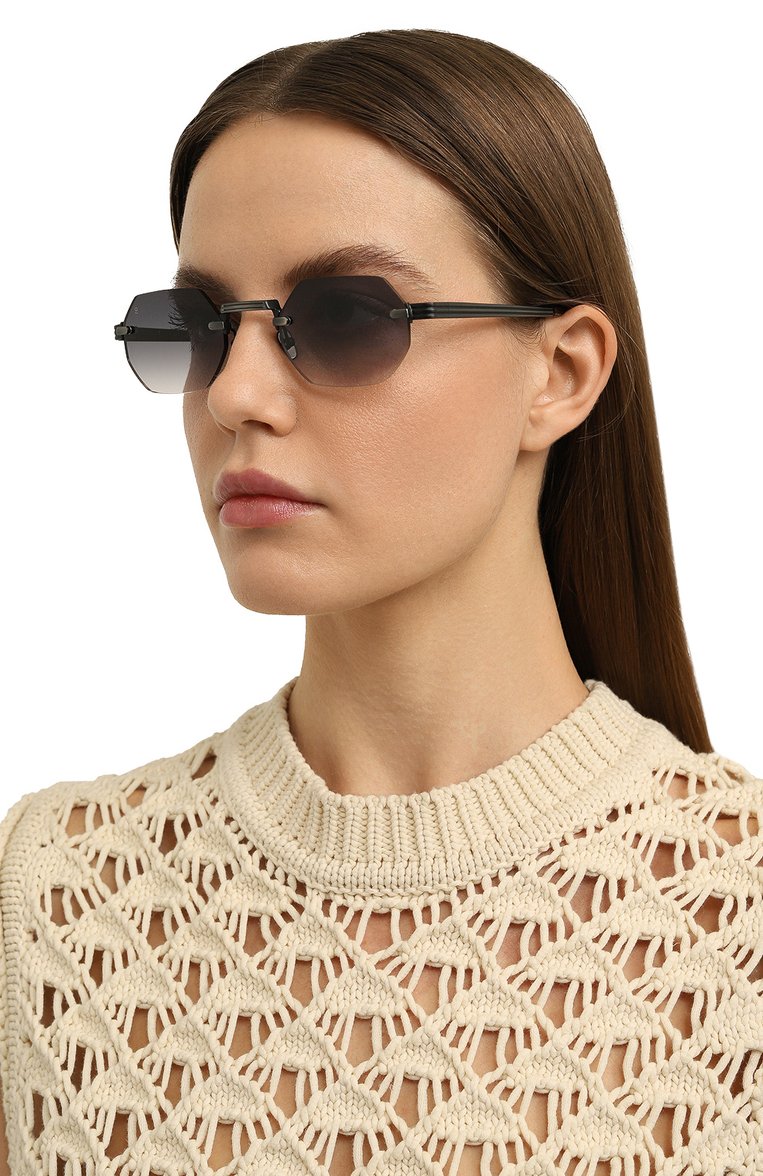 Женские солнцезащитные очки BALI EYEWEAR черного цвета, арт. B24 C1 | Фото 2 (Региональные ограничения белый список (Axapta Mercury): Не проставлено; Нос: Не проставлено; Кросс-КТ: С/з-унисекс; Тип очков: С/з; Материал: Металл; Очки форма: Безоправные, Квадратные; Оптика Гендер: оптика-унисекс)